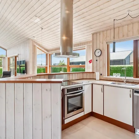 Soren Krogs Vej Bjert X