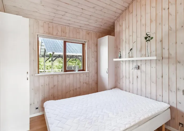 Soren Krogs Vej Bjert X